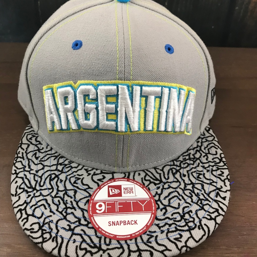 New Era 9Fifty 950 Hat Mens Argentina Snap Back